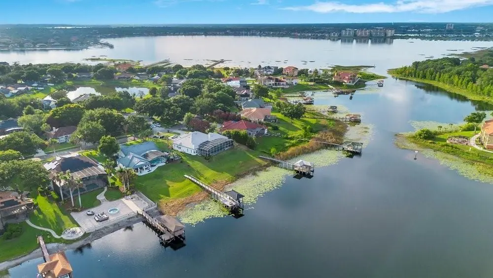Dr. Phillips lakefront homes for sale on the Butler Chain of Lakes