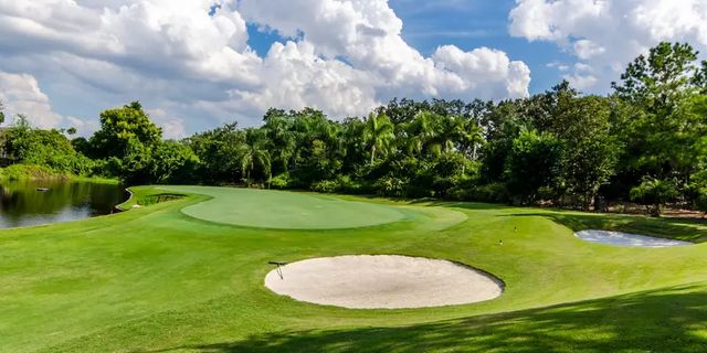 Golf front homes